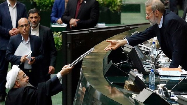 نگاهی به بودجه حوزه های علمیه، سپاه و یارانه مردم در بودجه سال ۹۹