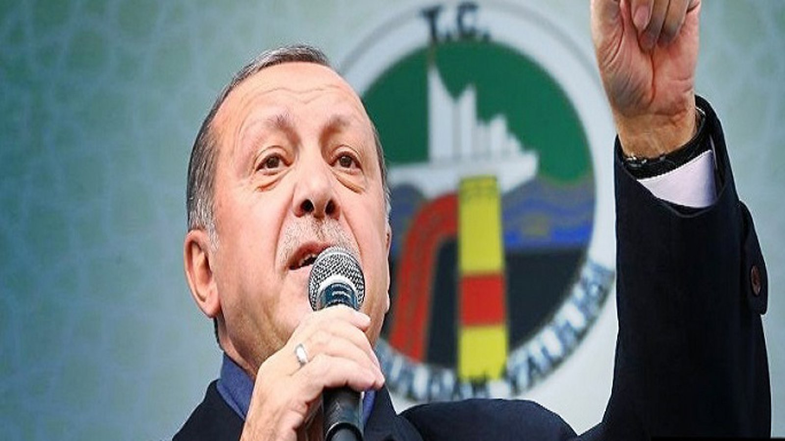 اردوغان: آن پرچم ها را در کرکوک پایین بکشید