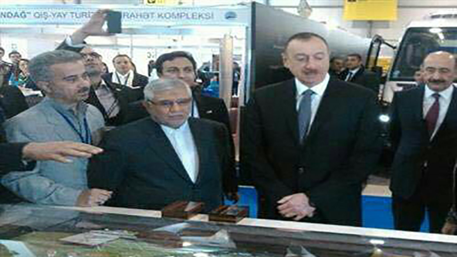 بازدید رئیس جمهور آزربایجان از غرفه جاذبه‌های گردشگری آزربایجان شرقی