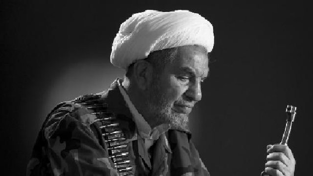 آیت‌الله حسنی در بیمارستان بستری شد