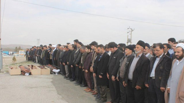 ۴۲ کشته در سیل آزربایجان، تعدادی به خاک سپرده شدند