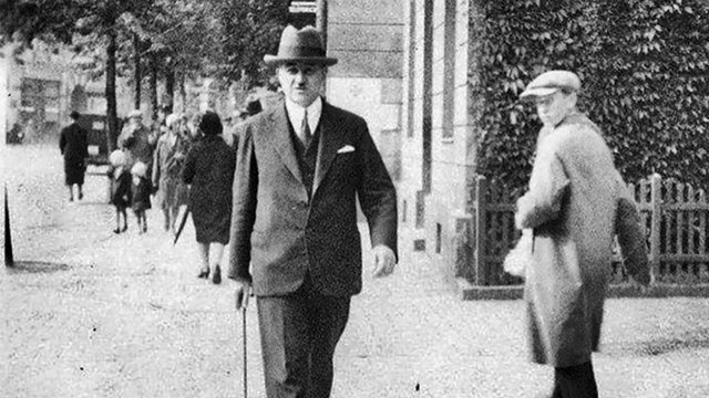 رسول‌زاده‌یه گؤره «میللت» آنلاییشی