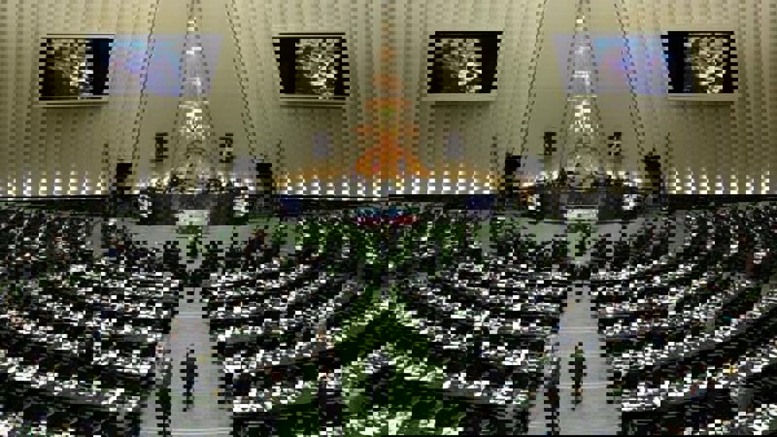 تلاش برای بازگرداندن نامهای عربی و تاریخی شهرهای خوزستان/الاهواز در مجلس ایران