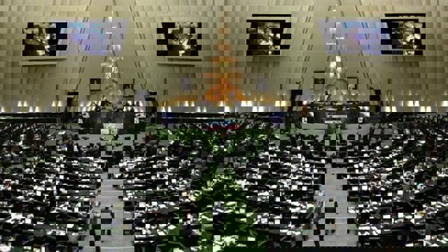 تلاش برای بازگرداندن نامهای عربی و تاریخی شهرهای خوزستان/الاهواز در مجلس ایران