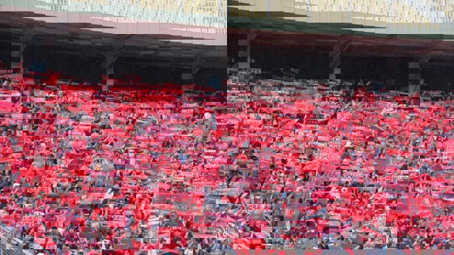 تراکتورسازى تبریز، استقلال خوزستان و ملى گرایى فوتبالى