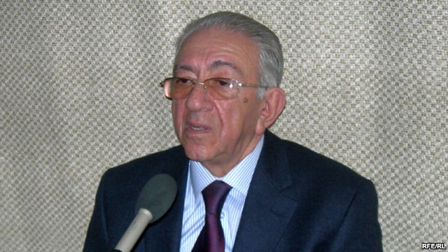 وفا قولوزاده-دن قوزئی آزربایجانداکی “بئشینجی کولون” خبردارلیغی وفا قولوزاده-دن قوزئی آزربایجانداکی “بئشینجی کولون” خبردارلیغی