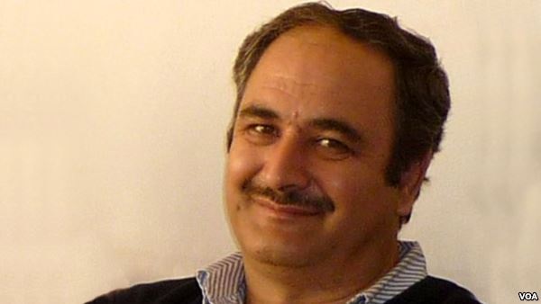 زرین نجاتی: دئدیم، سیز اوغلومو اذیت ائتمەیین، من ده موصاحیبه وئرمەییم!-[آمئریکانین سسی ایله موصاحیبه]