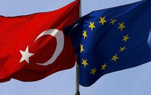 خبرگزاری اکسپرس: به رسمیت شناخته شدن زبان ترکی در اتحادیه اروپا
