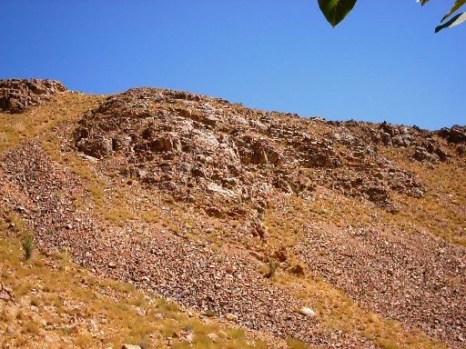کشف ۴٫۵ تن ذخیره جدید طلا در سیستان و بلوچستان کشف ۴٫۵ تن ذخیره جدید طلا در سیستان و بلوچستان