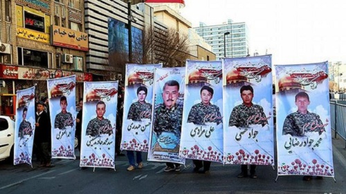 گاردین: ایران مخفیانه در افغانستان نیرو برای اعزام به سوریه جذب می‌کند