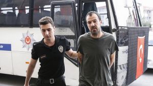 انتقال ۱۷ مظنون حمله تروریستی فرودگاه آتاتورک به دادسرا