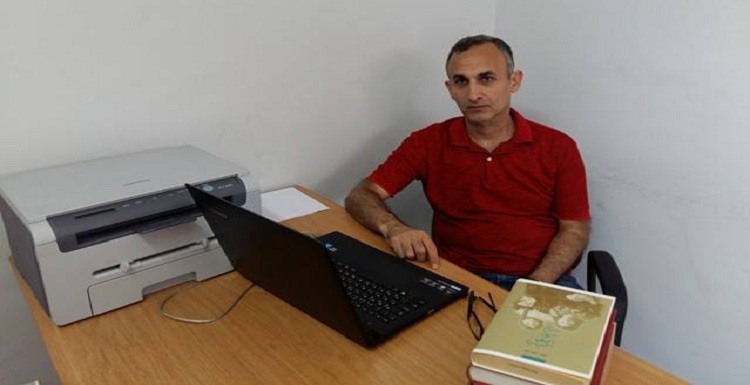 انتشار کتاب ”رنسانس هویتی تورکان ایران” از محقق آزربایجانی ”علی اصغر حقدار” در آنکارا + تصویر انتشار کتاب ”رنسانس هویتی تورکان ایران” از محقق آزربایجانی ”علی اصغر حقدار” در آنکارا + تصویر