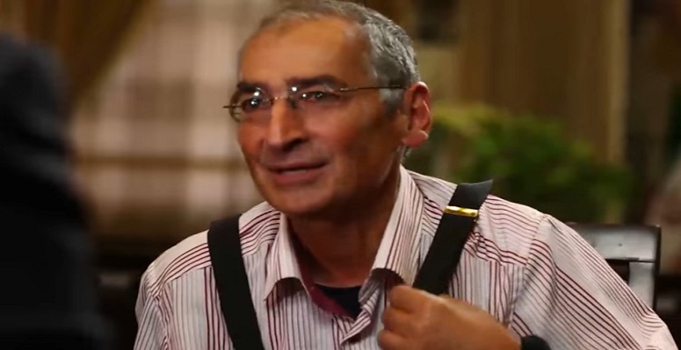 توهین شنیع صادق زیبا کلام به زنان تورک قشقایی + فیلم توهین شنیع صادق زیبا کلام به زنان تورک قشقایی + فیلم