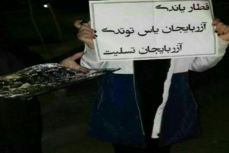 یک مقام نیروی انتظامی میگوید شمع روشن کنندگان دستگیر نشدهاند یک مقام نیروی انتظامی میگوید شمع روشن کنندگان دستگیر نشدهاند