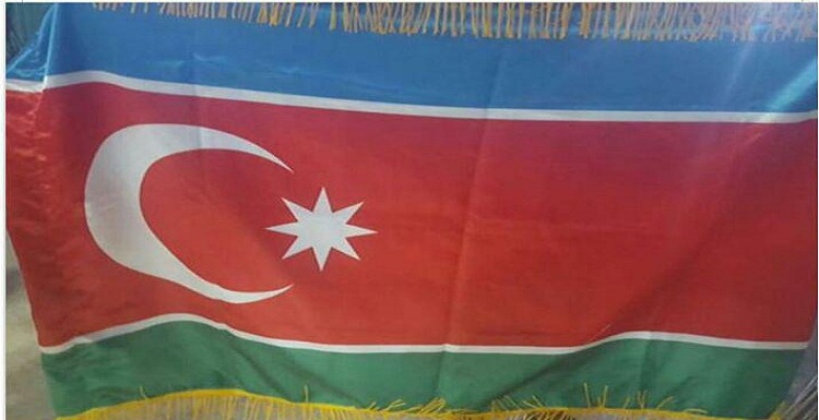 شیطنت فدراسیون کشتی ایران در تغییر پرچم آزربایجان+عکس شیطنت فدراسیون کشتی ایران در تغییر پرچم آزربایجان+عکس