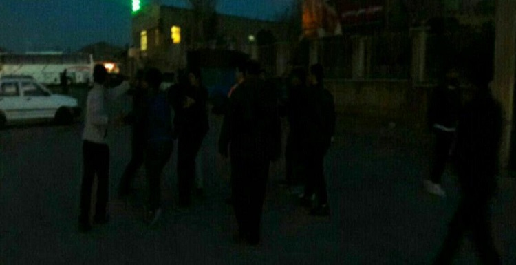 بعد از بازی فوتبال در تبریز؛ هجوم وحشیانه نیروهای یگان ویژه و دستگیری دهها تن از مردم
