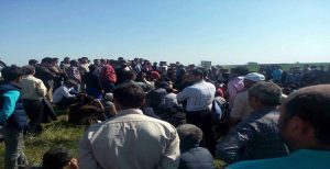 تجمع بیش از ۳۰۰ کارگر در مغان به دلیل پرداخت نشدن سه ماه حقوقشان
