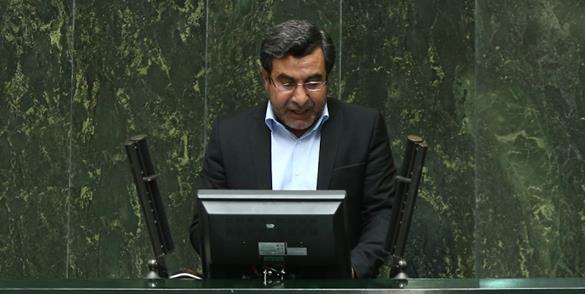 عزل «کبیری» از ریاست مجمع نمایندگان آزربایجانغربی؛ طرح تجزیه غرب آزربایجان منتفی شد عزل «کبیری» از ریاست مجمع نمایندگان آزربایجانغربی؛ طرح تجزیه غرب آزربایجان منتفی شد
