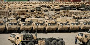 انتقال عظیم نیروی نظامی به یک پایگاه نظامی در عراق توسط آمریکا!