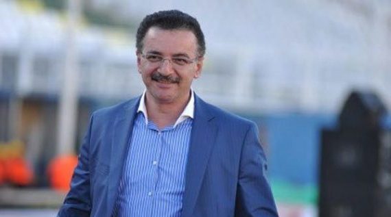مانع قهرمانی تراکتور آزربایجان میشوند مانع قهرمانی تراکتور آزربایجان میشوند