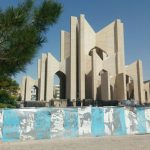 در مقبره الشعرای تبریز چه میگذرد؟