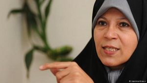 فائزۀ هاشمی: کشته شدن یک نفر را در آمریکا با این شدت محکوم می‌کنند و...