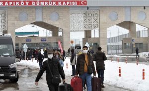 گذرگاه مرزی بازرگان-گوربولاغ بین ایران و ترکیه باز شد