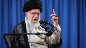 آیا شعارهای علی خامنه‌ای در آغاز سال محقق می‌شود؟!