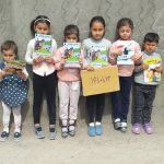 اهدای کتاب های تورکی در اعتراض به نسل کشی فرهنگی ملل غیر فارس در ایران